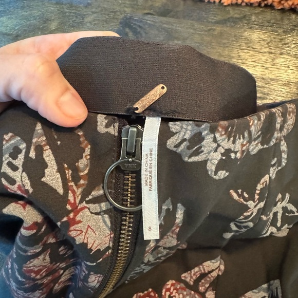 FREE PEOPLE Born To Be Wild Floral Super Flare Bell Bottom Pants size 8 - Picture 4 of 5